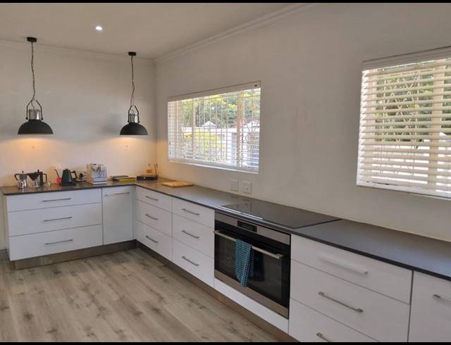 3 BEDROOM HOUSE FOR SALE IN ALBEMARLE